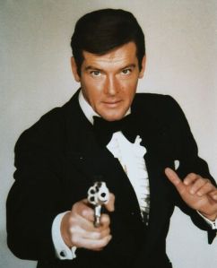 roger-moore-james-bond-c10102569